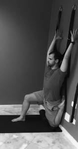 Eka pada urdva virasana