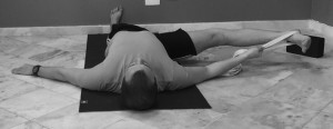 Supta padangustasana 3 1