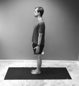 tadasana lado