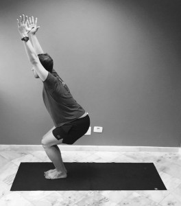 utkatasana lado